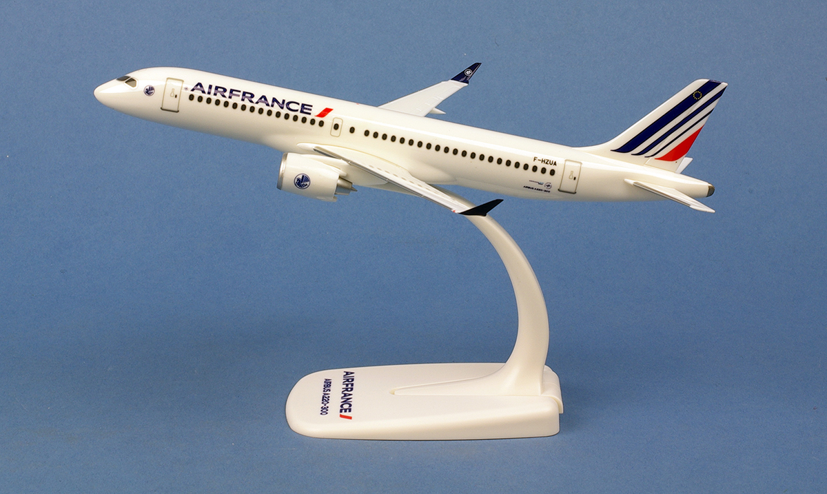 Maquette Avion Airbus A220-300 Air France 1/200