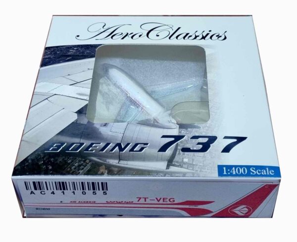 AC411055box