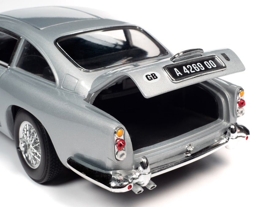 Voiture JAMES BOND 007 Mourir Peut Attendre Aston Martin DB5 de 1964 1/18 Métal No Time To Die 