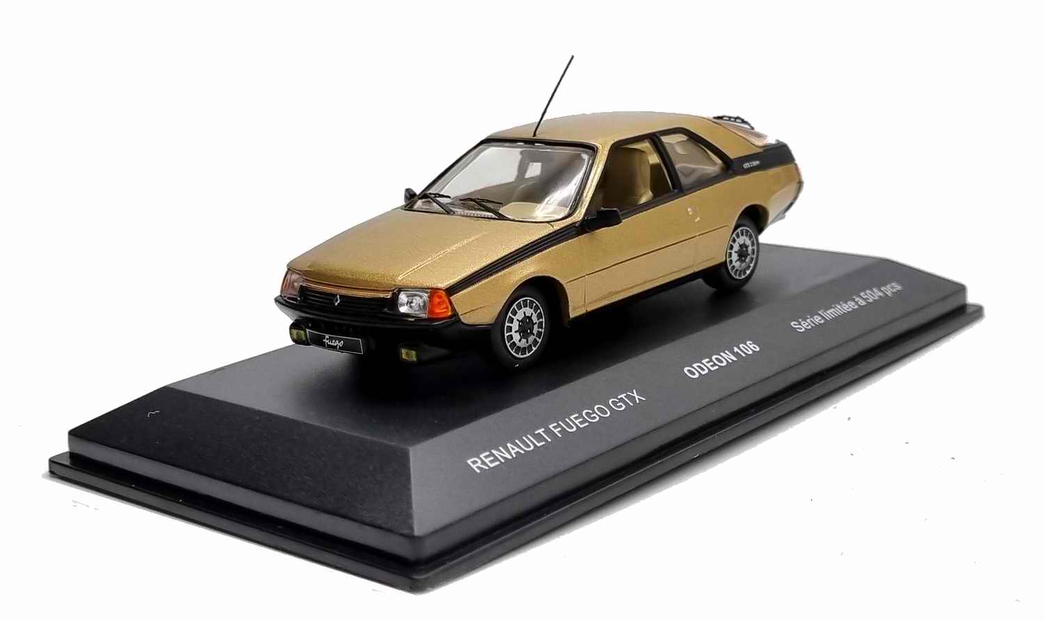 Voiture Miniature Renault FUEGO GTX 1985 1/43