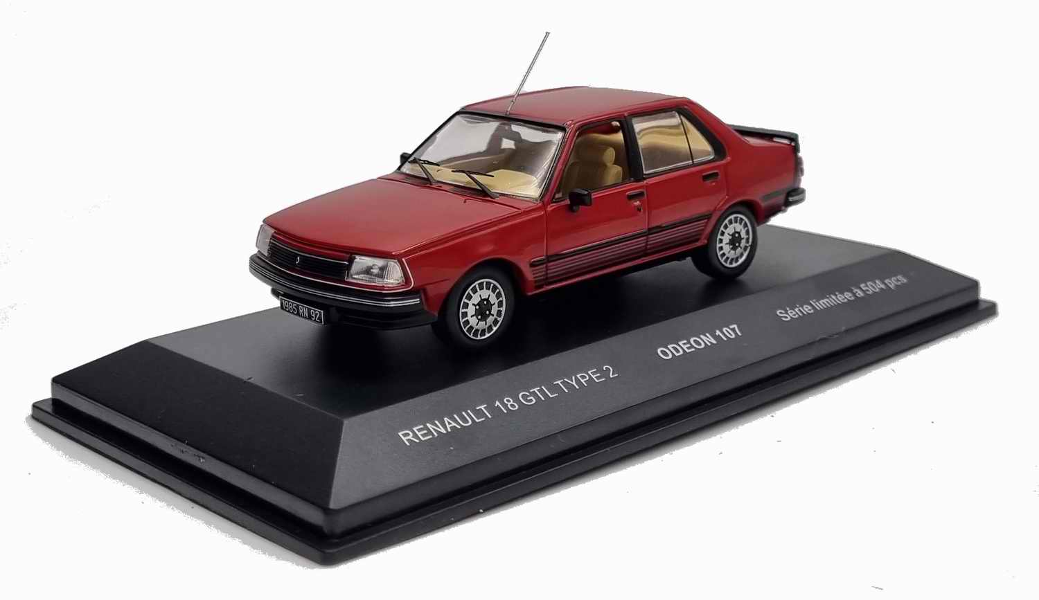 Miniature Odeon RENAULT CLIO II PHASE 1 ROUGE METALLISE