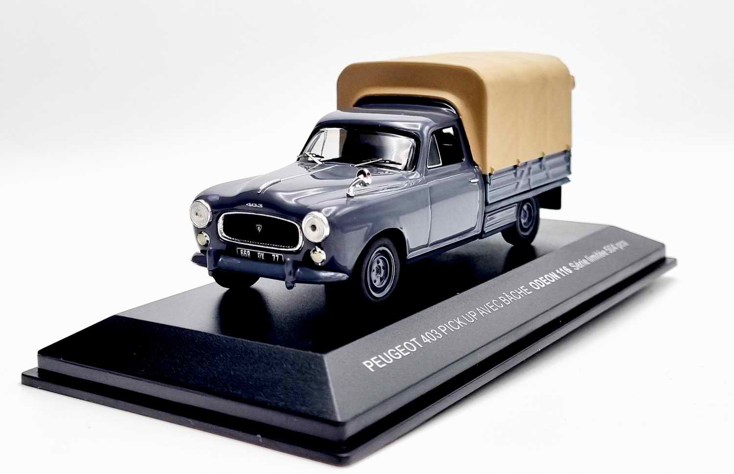 PEUGEOT 403 Pick Up Bâchée Bleu Nuit Voiture de Collection 1/43 Série  Limitée à 504 PCS –