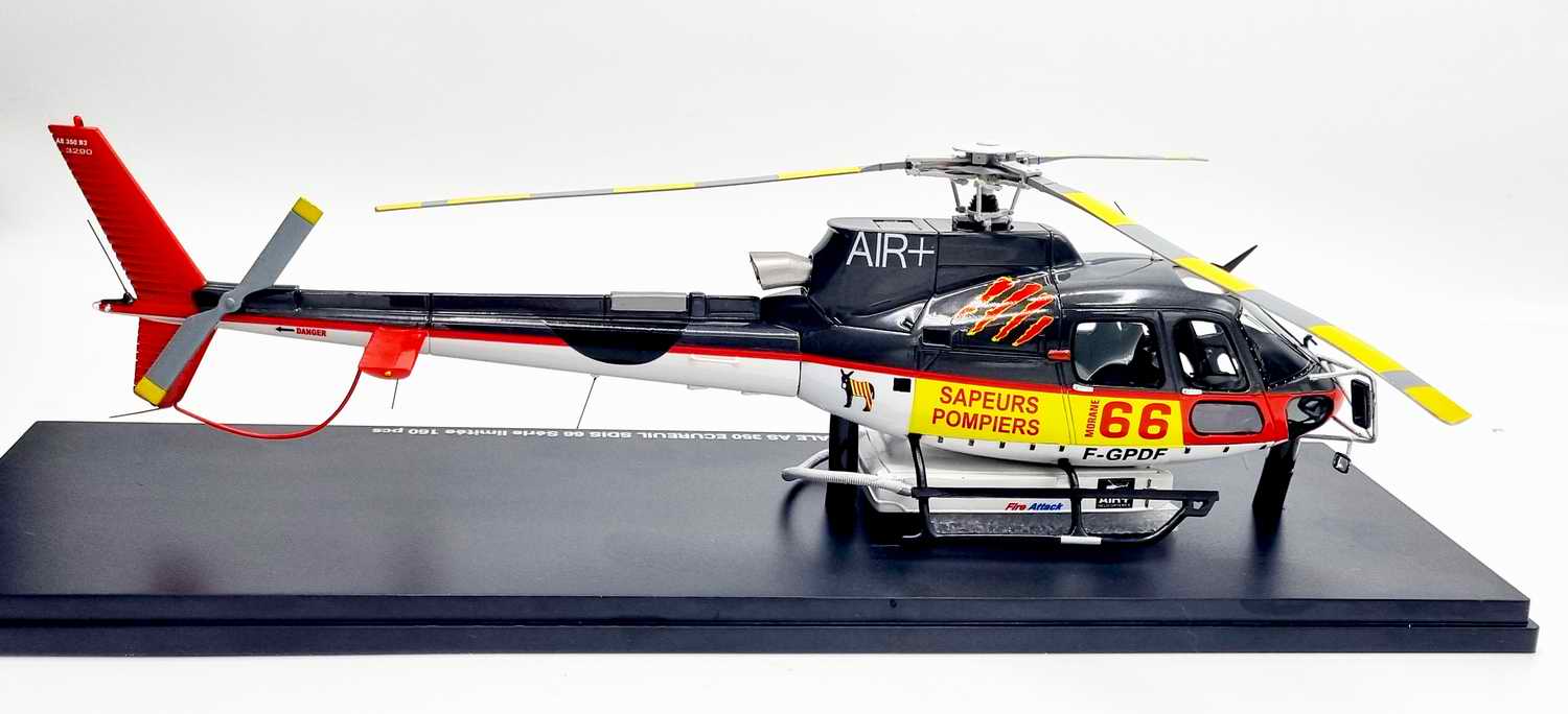 Maquette Hélico Ecureuil AS350Pompiers SDIS 66 pyrénée orientales 1/43