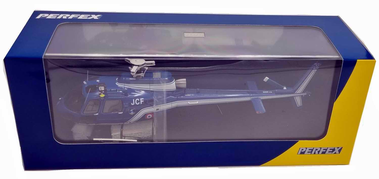 Maquette Hélicoptère Ecureuil AS350 Gendarmerie Nationale Immatriculée JCF 1/43