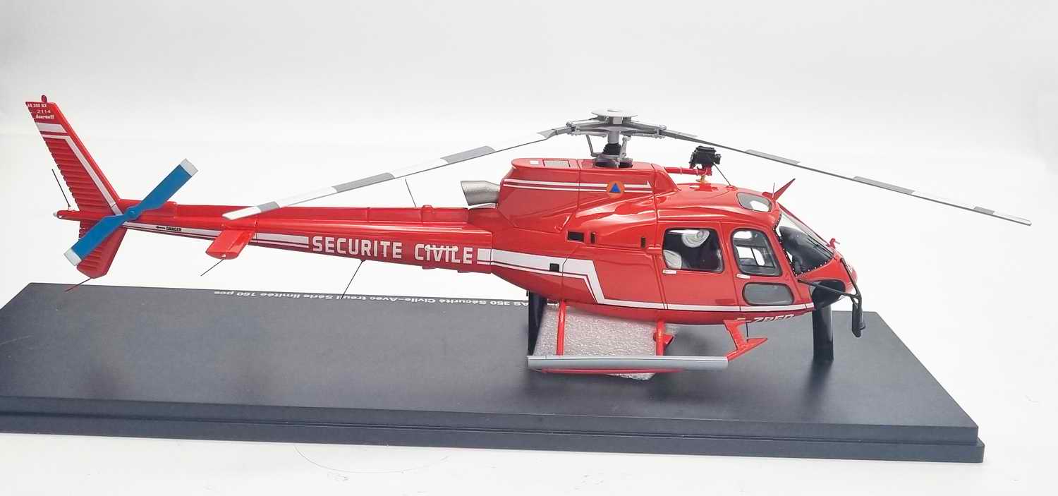 Maquette Hélico EcureuilAS350 Pompiers Sécurité civile 1/43