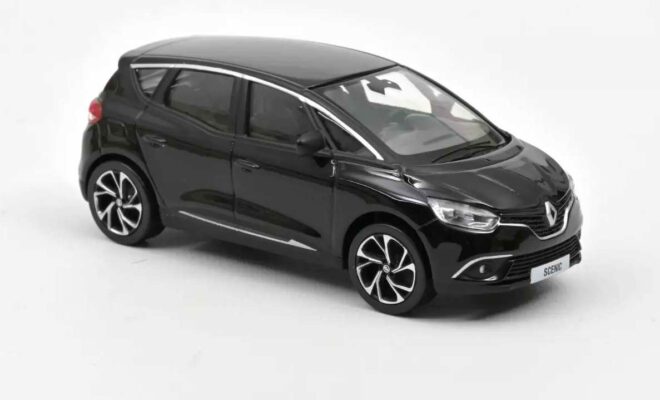 Norev 1/43 – Renault Scénic 4 – Bleu Céleste Avec Toit Noir – 2016 – NEUF