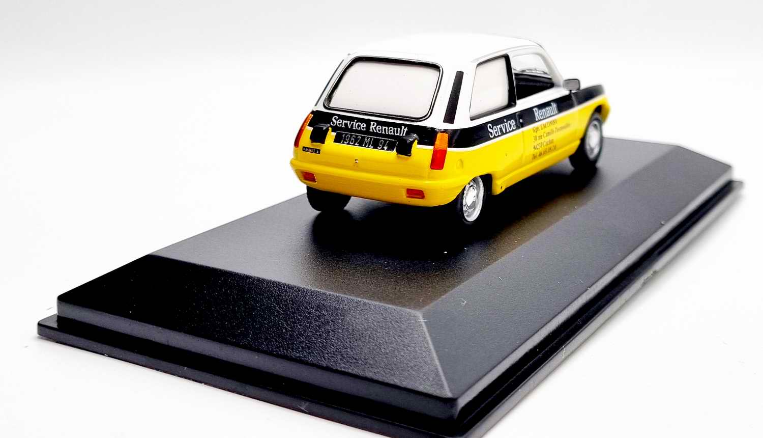 Voiture R5société Miniature Renault5 société Service Renault 1/43