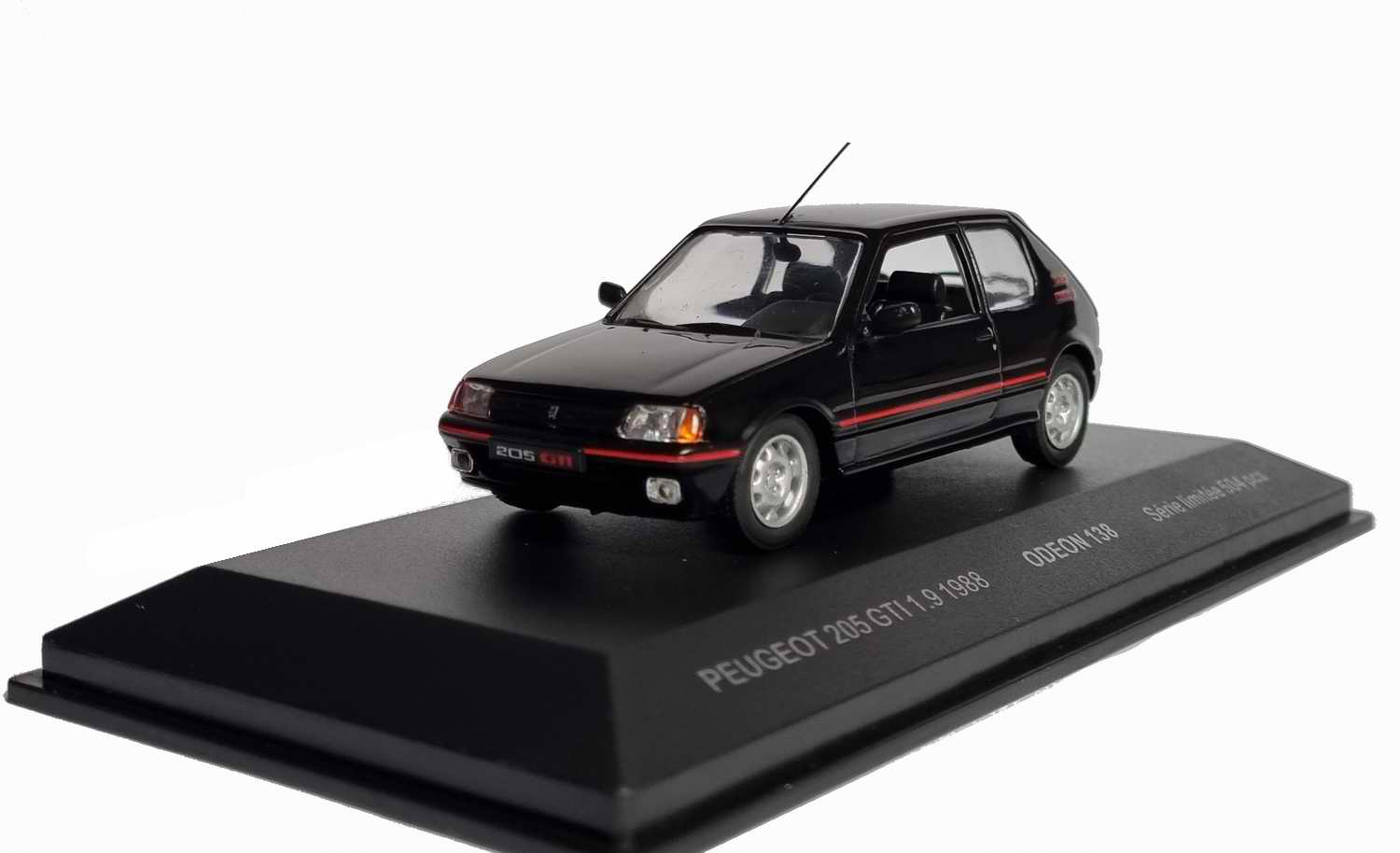 Miniature Odeon PEUGEOT 205 GTI 1.9 NOIR chez 1001hobbies (Réf.138)