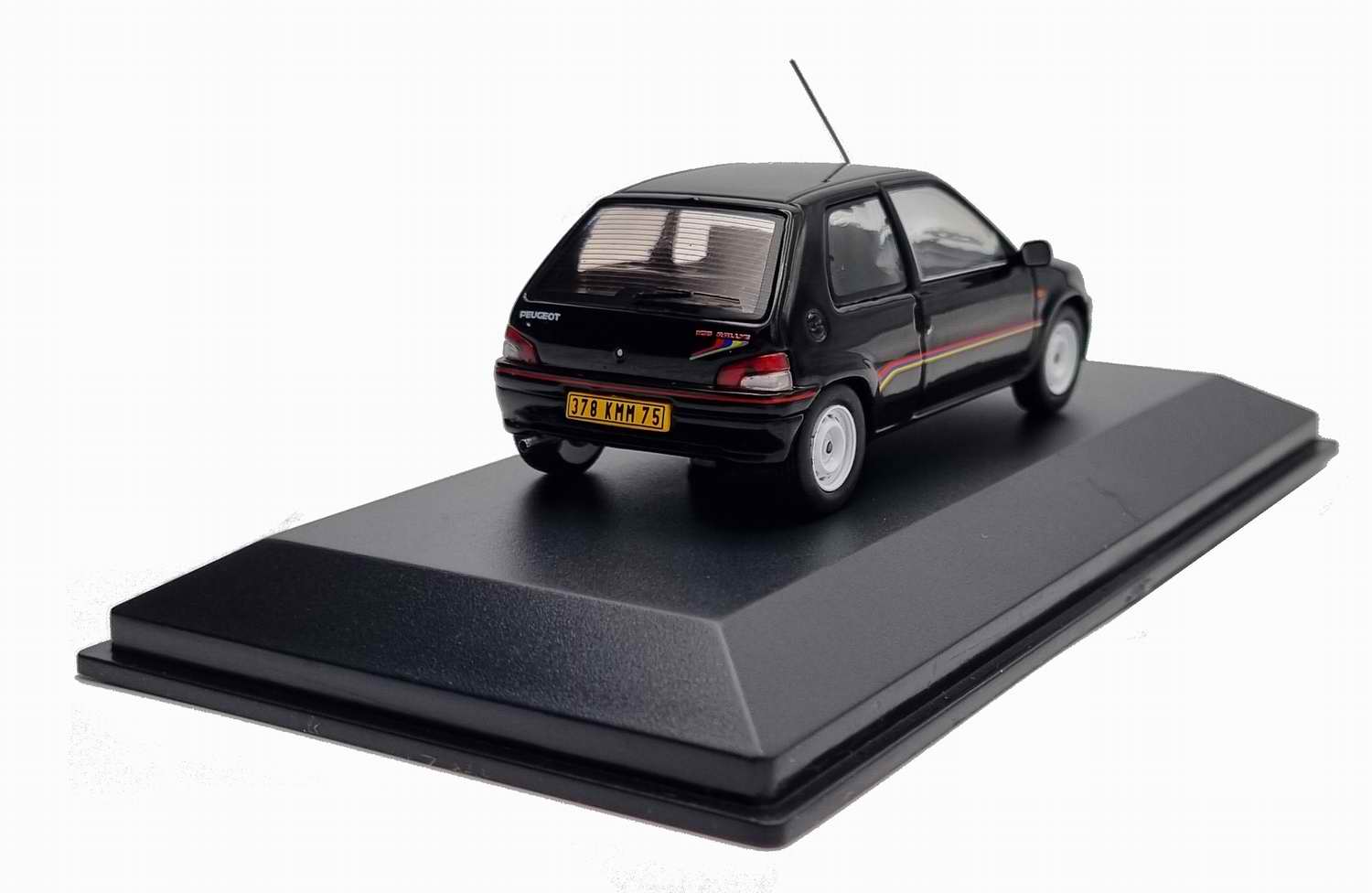 Voiture Miniature Peugeot 106Rallye rouge 1/43