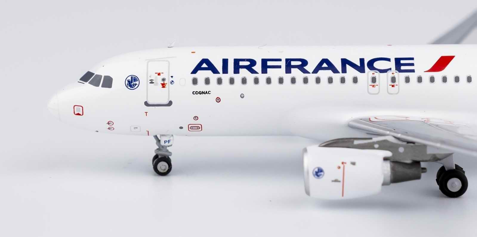 maquette Avion AIRBUS A320-200 Coganc Air France Métal F-HEPF 1/400