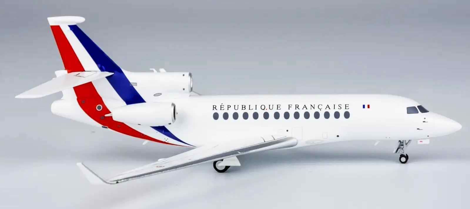 Maquette Falcon 7X RF Présidentielle République Française F-RAFA FRANCE 1/200