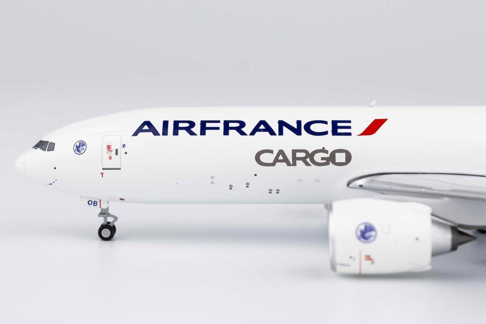 maquette Avion BOIENG 777-200F Cargo Métal AIR FRANCE 1/400