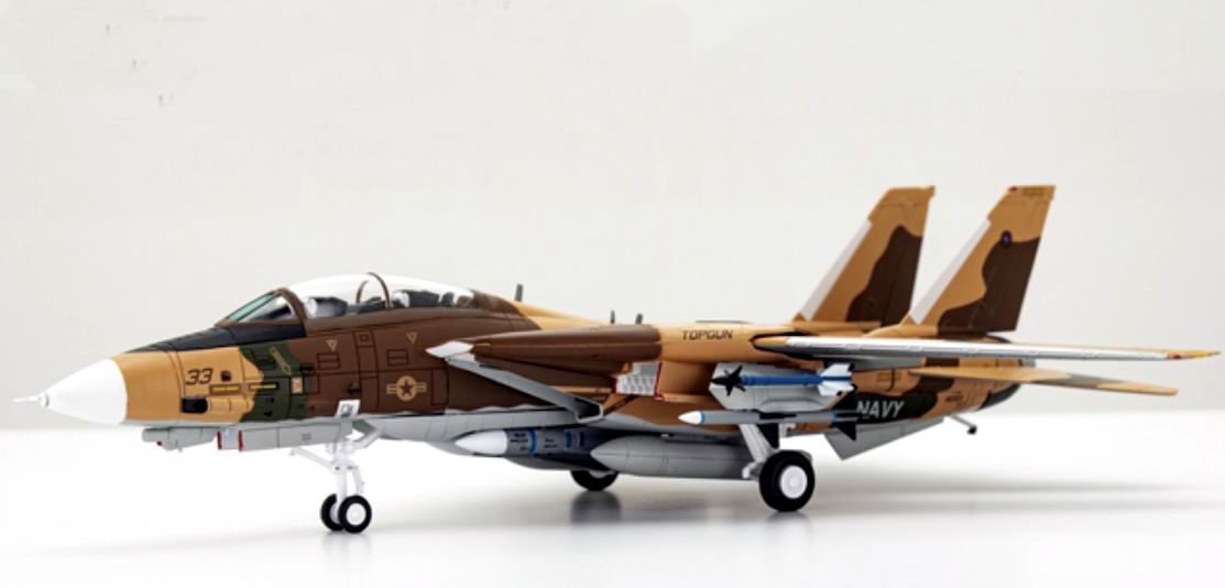 Maquette Avion de Chasse Grumman F-14A Tomcat US Navy Fighter Weapons School TOPGUN 33 NAS Miramar 1/72 Métal