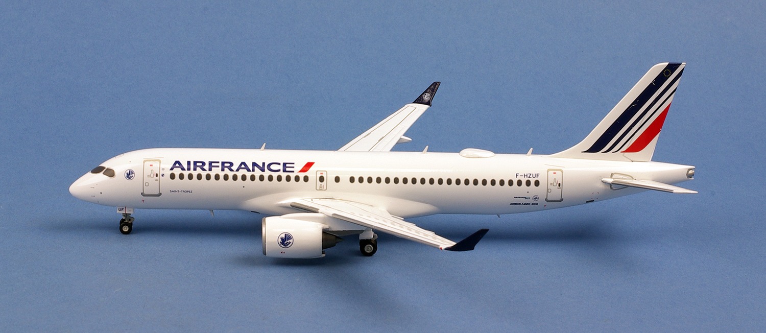 Maquette avion AirbusA220 Air France 1/200