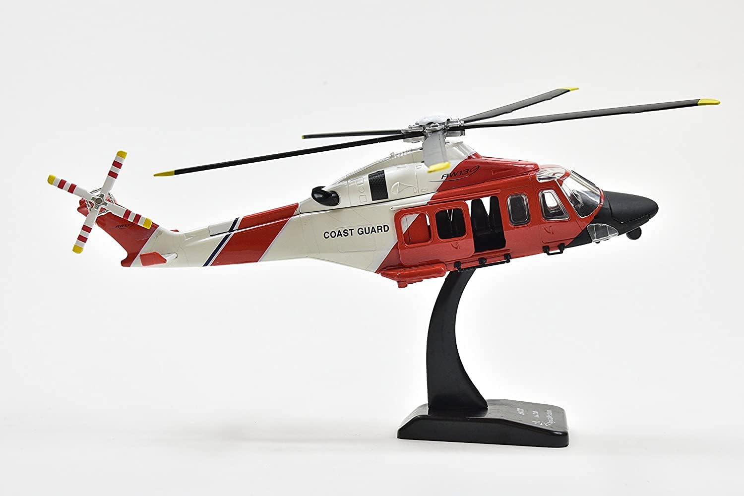 Maquette de l’Hélicoptère Agusta-Westland AW139 Coast Guard US Coast Guard au 1/48
