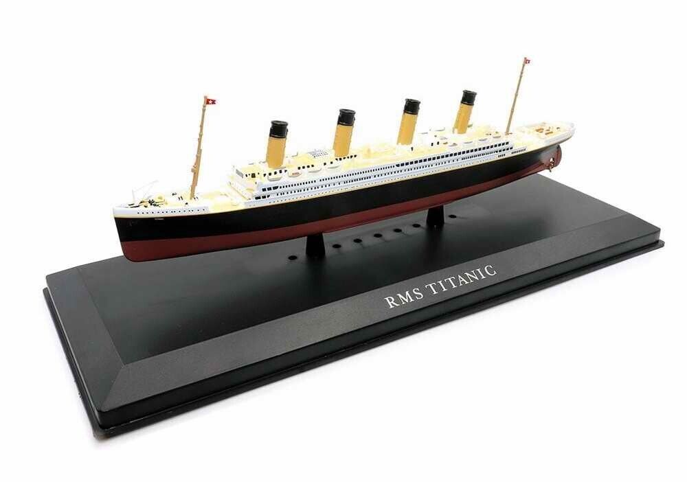 Maquette bateau Transatlantique R.M.S TITANIC 1/1250