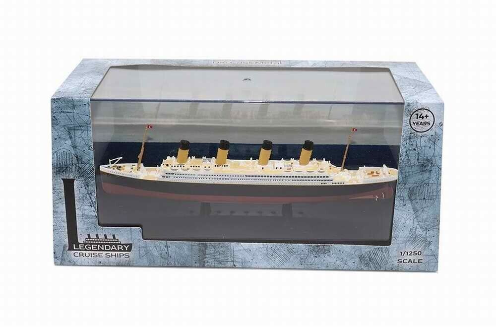 Grande Maquette en Kit à LEDS Navire Transatlantique RMS TITANIC 1