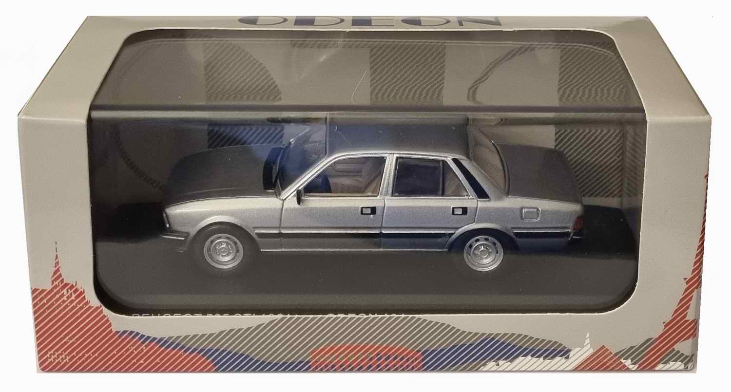 Voiture Miniature Peugeot 505GR 1/43