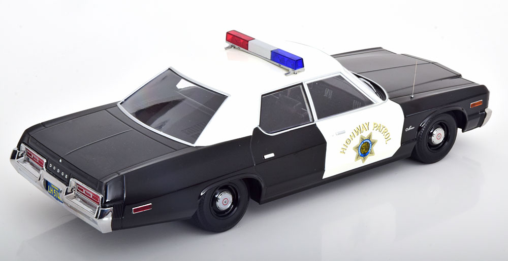 Voiture en métal DODGE MONACO POLICE Américaine CHiPs California Highway Patrol 1974 