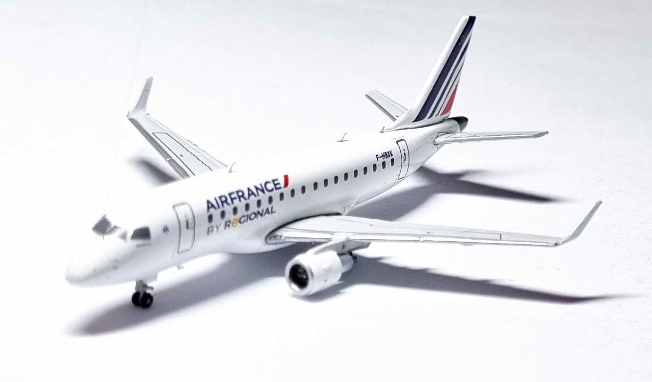 Maquette avion AIR FRANCE By Regional EMBRAER ERJ-170 1/400