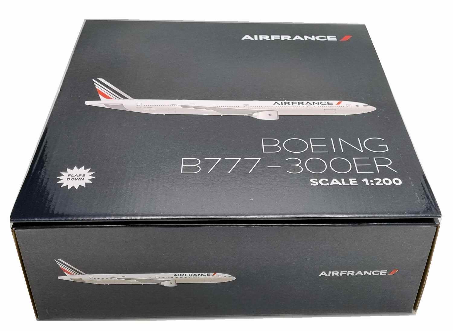 Maquette BOIENG 777-300ER AIR FRANCE F-GZNH 1/200