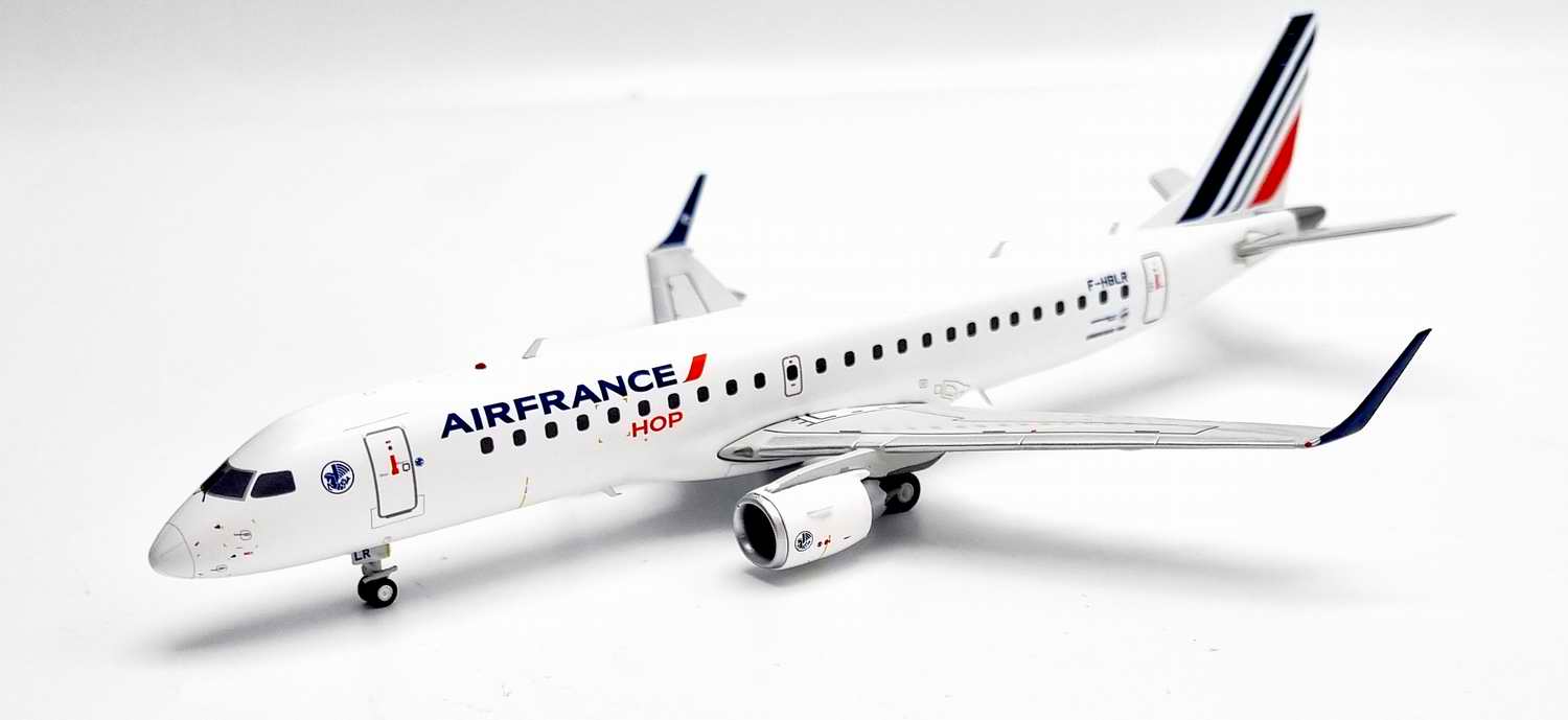 Maquette avion AIR FRANCE HOP ! EMBRAER ERJ-190 F-HBLR 1/200