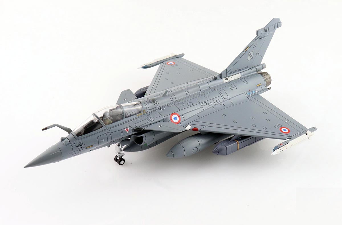 Maquette Avion de chasse RAFALE C Opération Chammal Jordanie 2015 ARMEE DE L'AIR  1/72 Métal