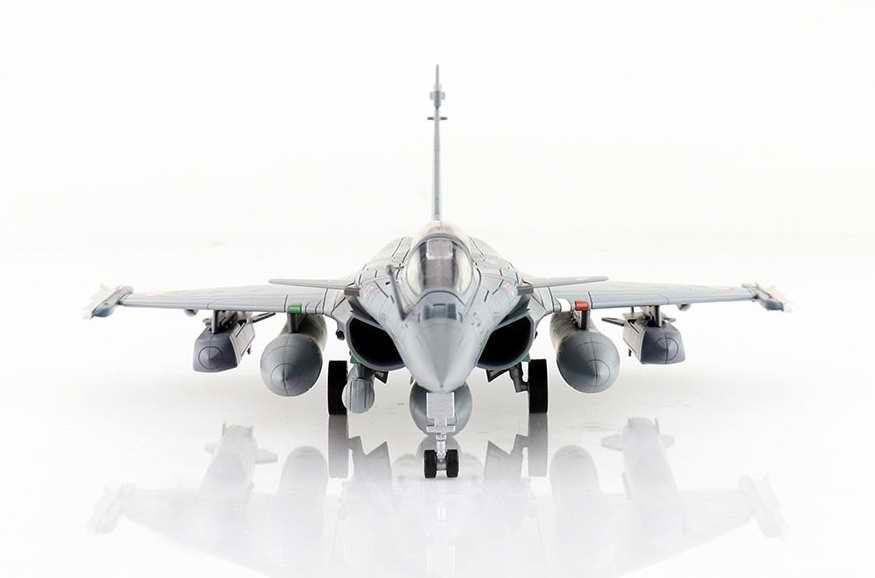 Maquette Avion de chasse RAFALE C Opération Chammal Jordanie 2015 ARMEE DE L'AIR  1/72 Métal