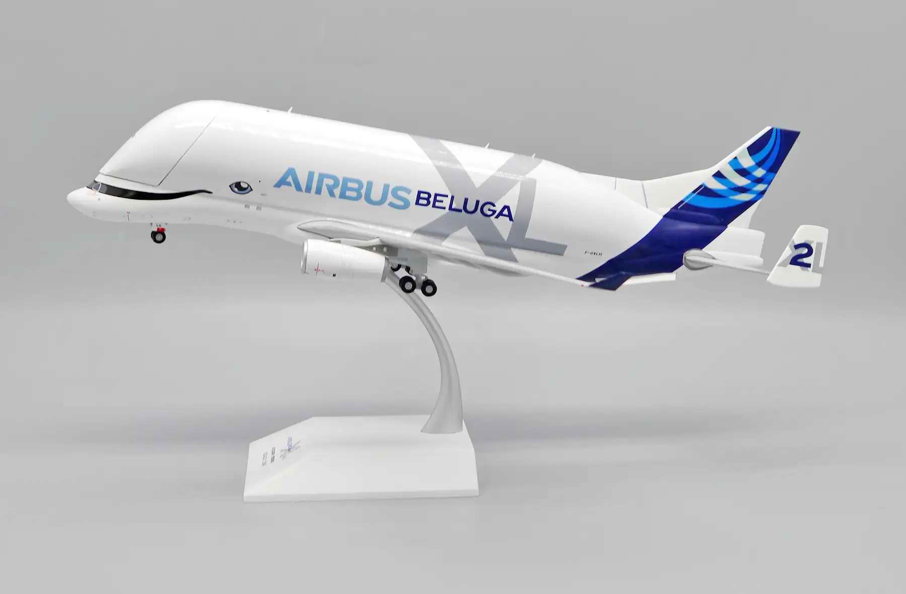 Maquette avion Cargo AIRBUS A330-743L Beluga XL 2 F-GXLH AIRBUS INDUSTRIES 1/200 métal