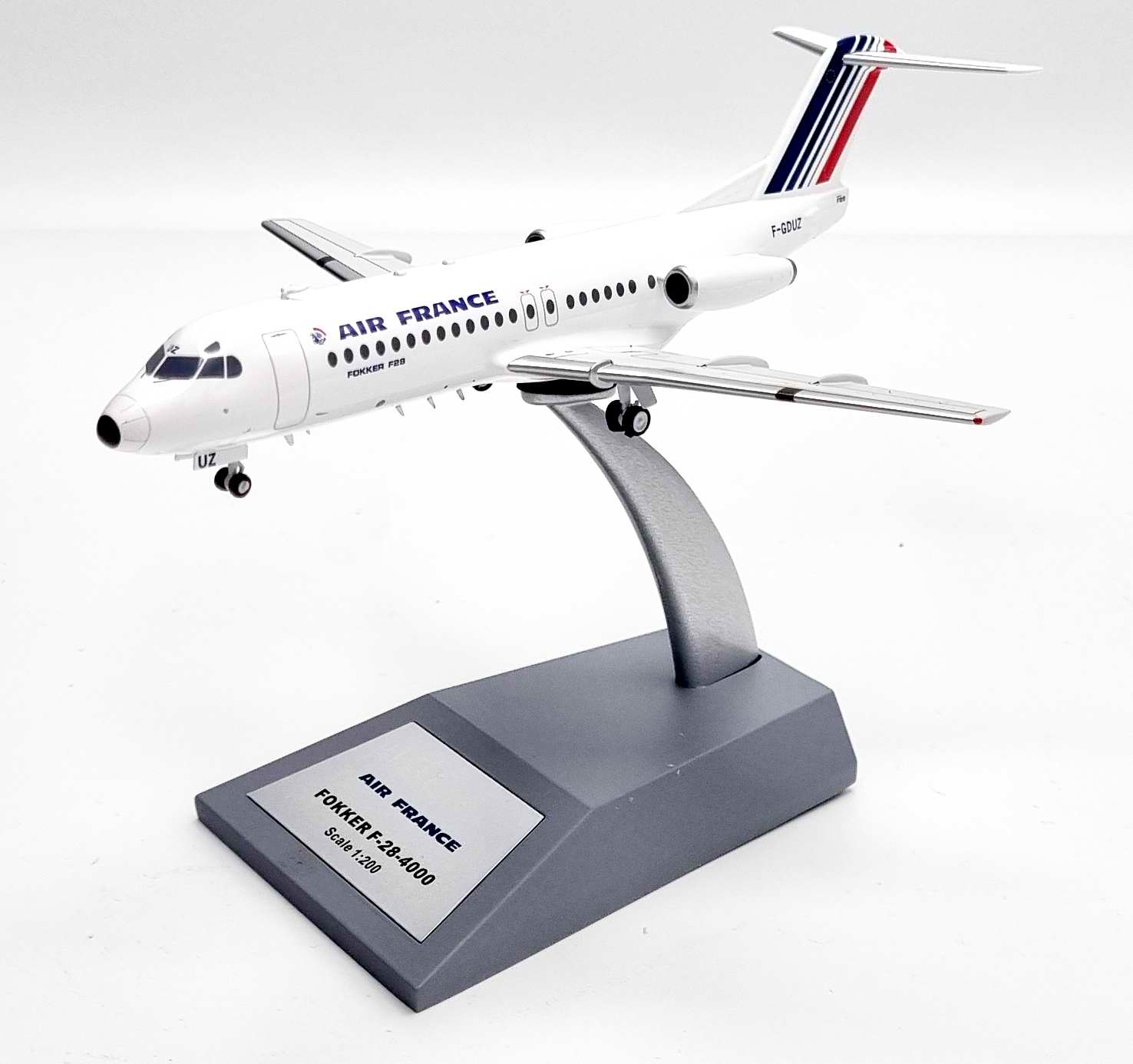 Maquette avion Fokker F28-4000 Fellowship en Métal F-GDUZ AIR FRANCE 1/200