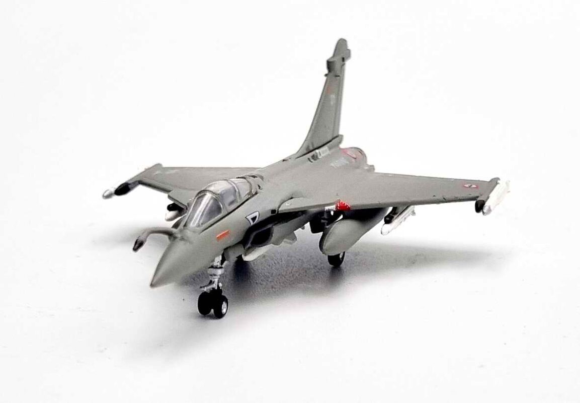 Maquette Rafale M - Dassault - Echelle 1/200e main image 0