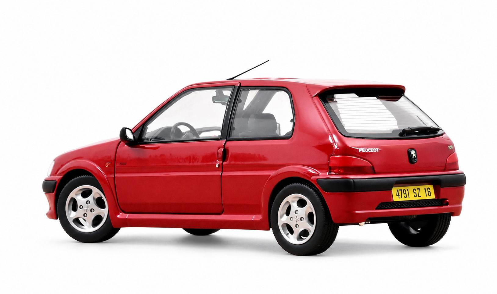 Voiture miniature PEUGEOT 106S16 1998 Rouge Lucifer Norev 1/18