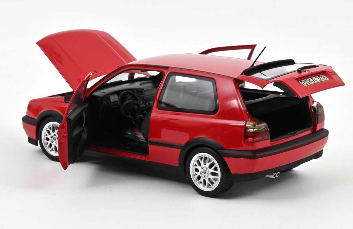 Voiture miniature de collection VOLKSWAGEN GolfGTI 1996 Rouge Flash NOREV 1/18
