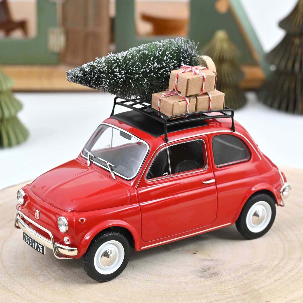 Voiture de collection FIAT 500 L Rouge Noël 1/18 Norev