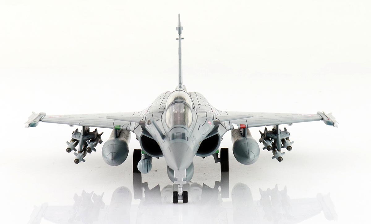 Maquette Avion de chasse RAFALE B Escadron de Chasse 3/30 Lorraine 2015 Missiles SCALP Opération Chammal 1/72 Métal