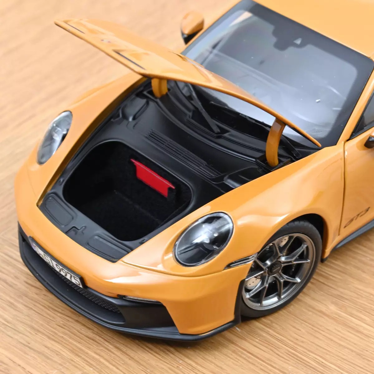 Voiture de collection Porsche 911GT3 NOREV 1/18