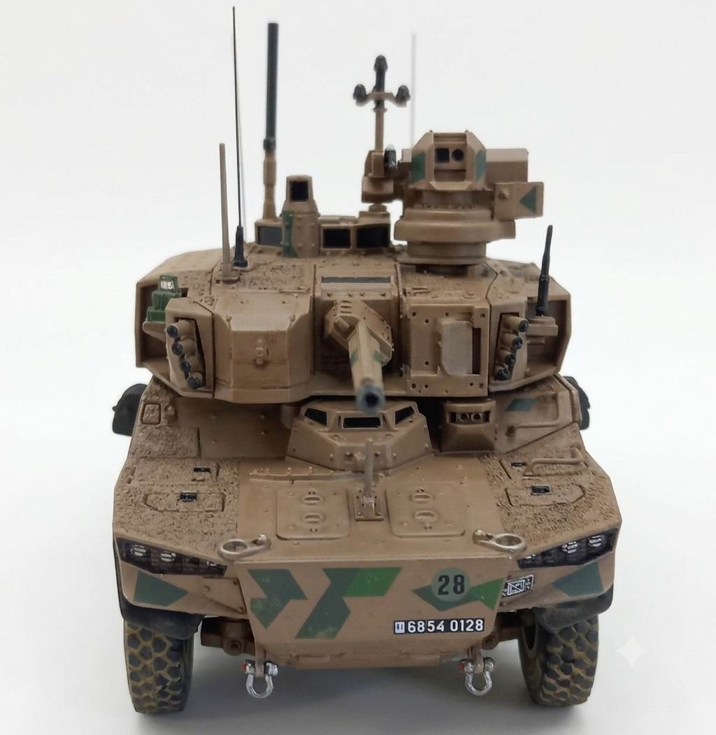 Maquette Engin Blindé de Reconnaissance et de Combat EBRCJaguar Armée de Terre Camtac Europe