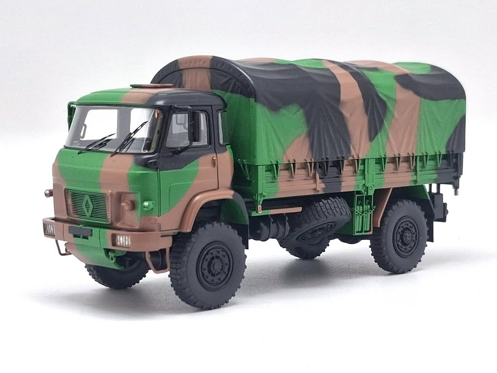 Miniature Camion militaire RENAULT TRM 4000 armée de Terre Camouflage Centre Europe 1/43