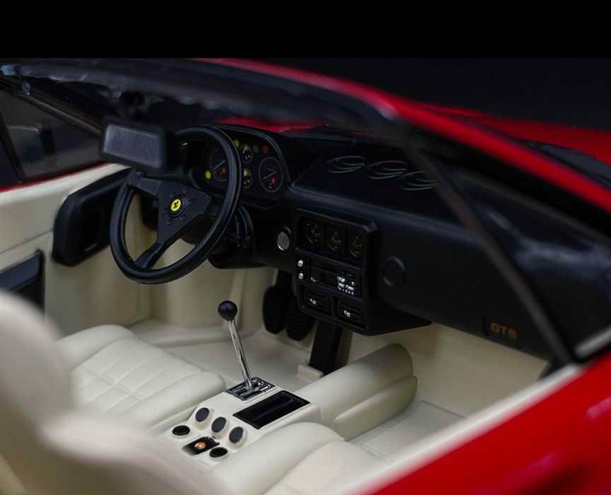 Voiture métal miniature Ferrari328 GTS 1985 US-Version Le Flic de Beverly Hills II 1/18
