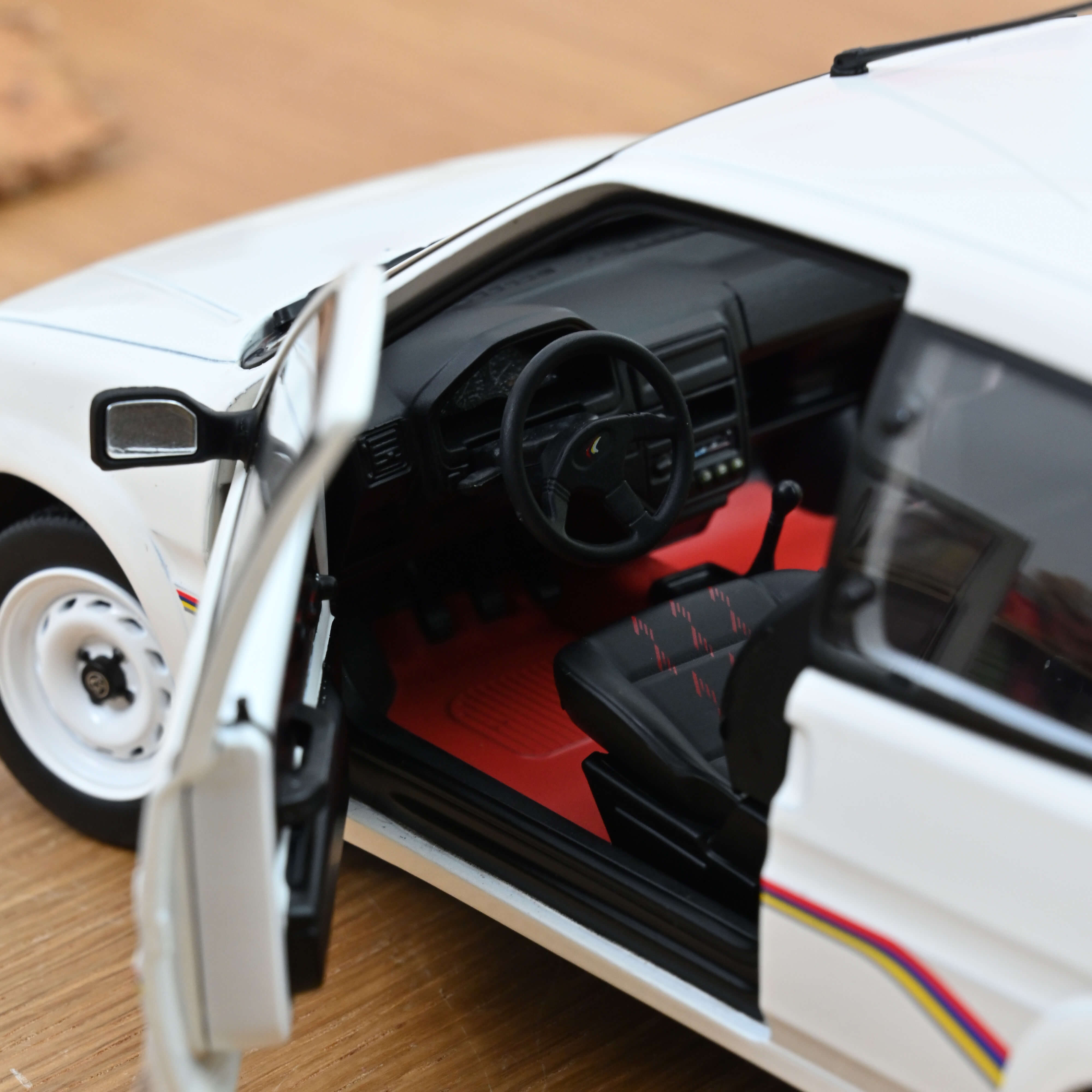 Voiture miniature PEUGEOT106Rallye 1.3 1993 Norev 1/18