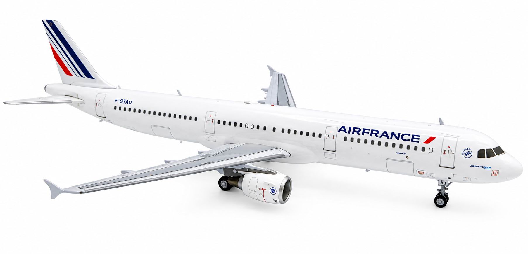 Maquette avion AIRBUSA321-200 AIR FRANCE métal 1/200